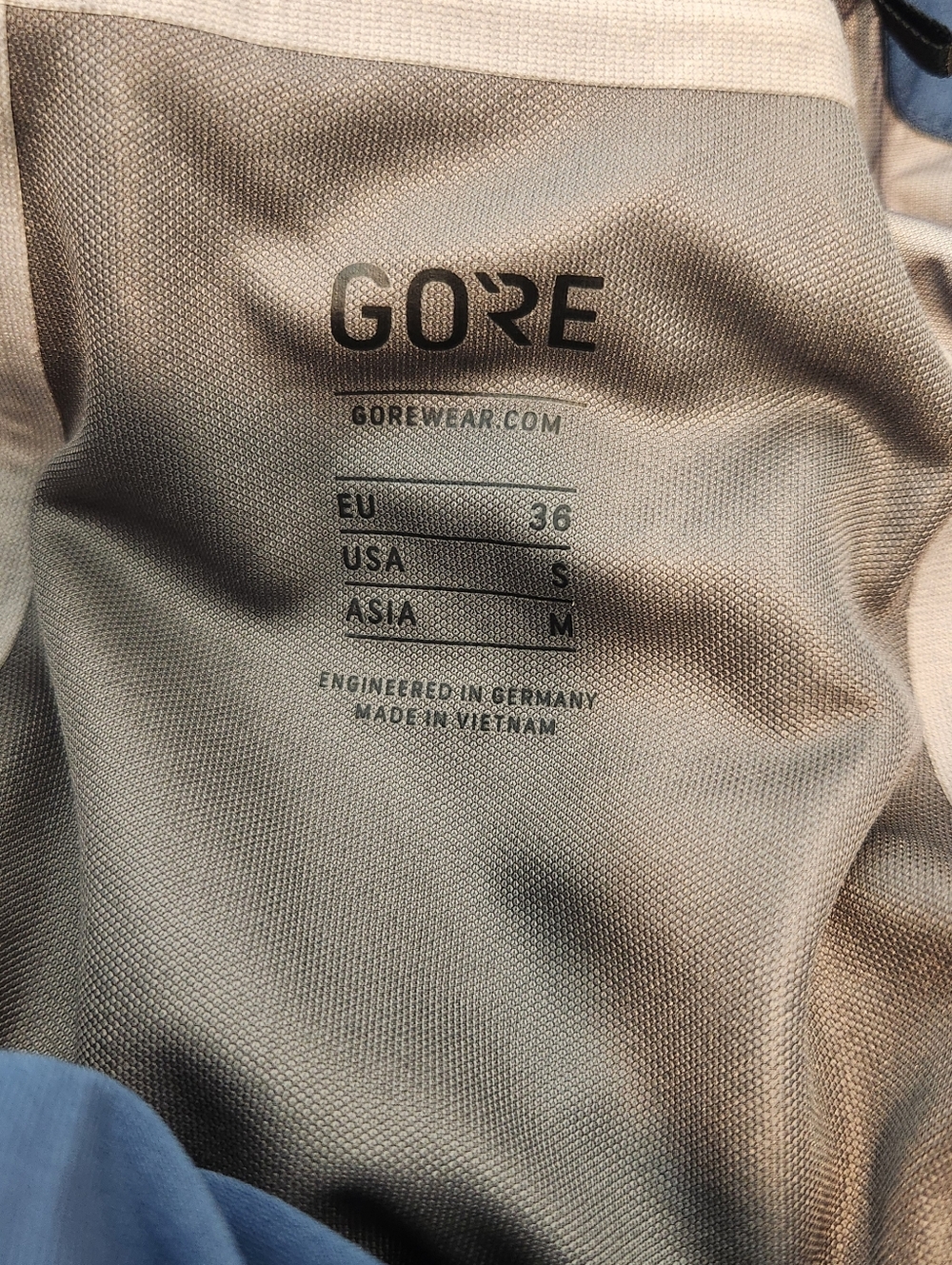 Gore Bike Wear Womens C5 Gore Tex Infinium Hybrid Hooded Jacket Size Small - Picture 5 of 8